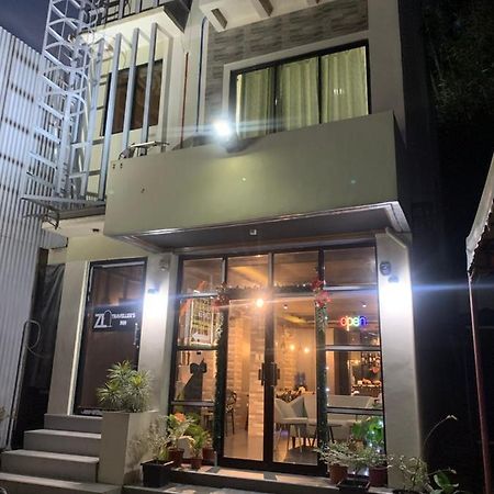 Zl Travelers Inn Batuan Kültér fotó