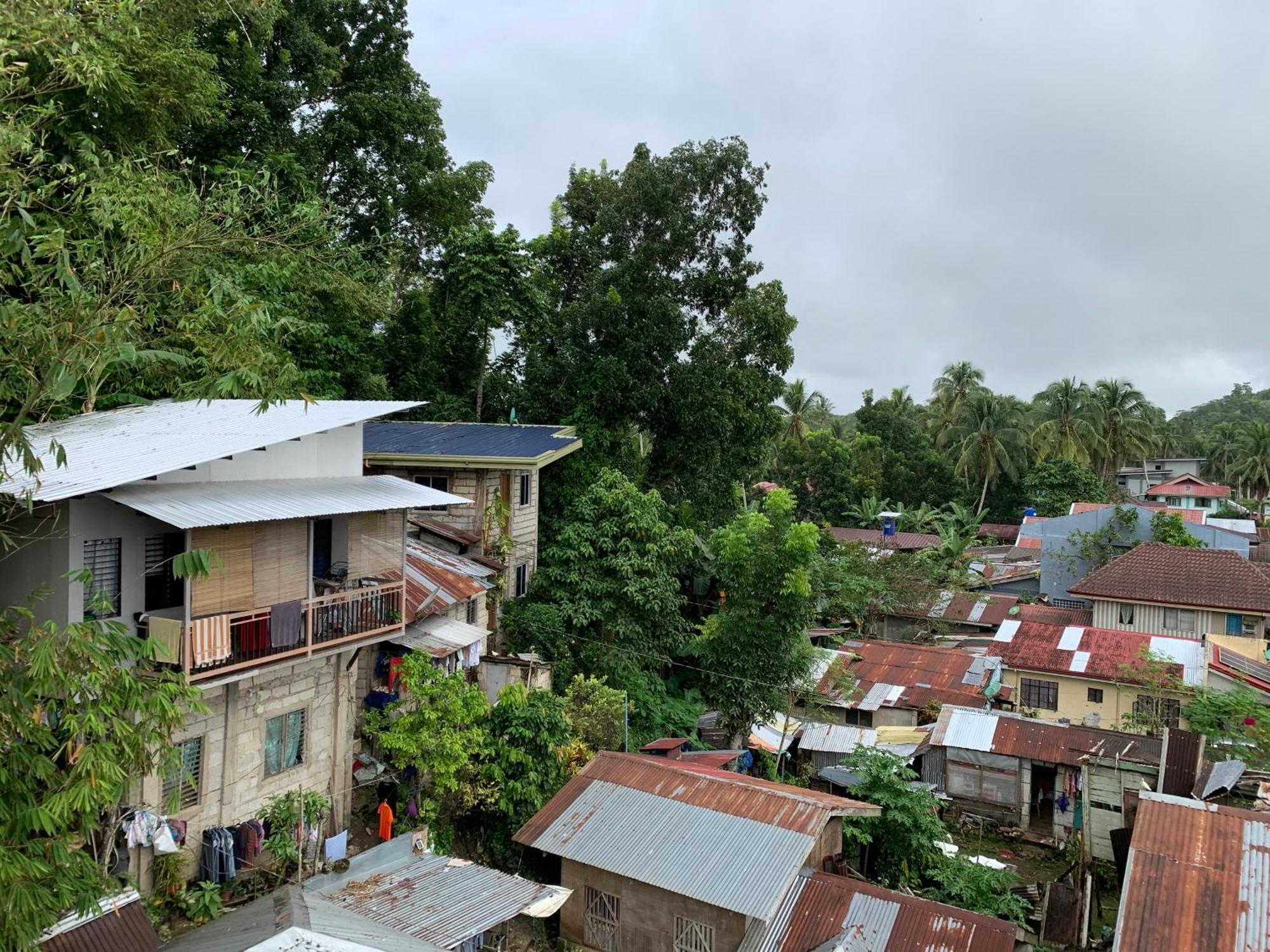 Zl Travelers Inn Batuan Kültér fotó